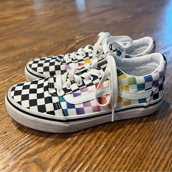 Checkerboard Rainbow Lace-up Vans Missy Size 2 - Picture 3 of 6